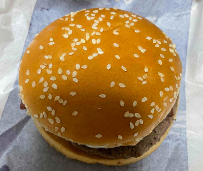 マクドナルド月見バーガー2025 8年ぶりのリニューアル 食べた感想